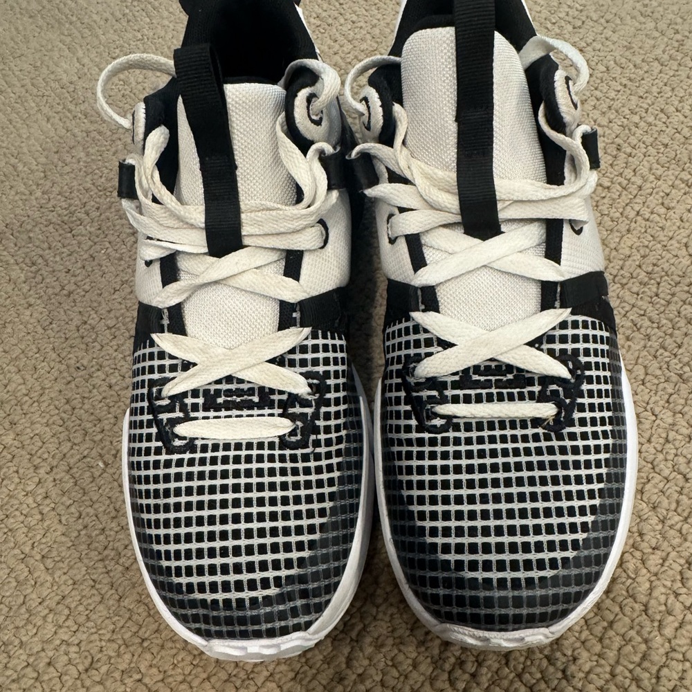Nike LeBron Witness 7 Basketball Shoes